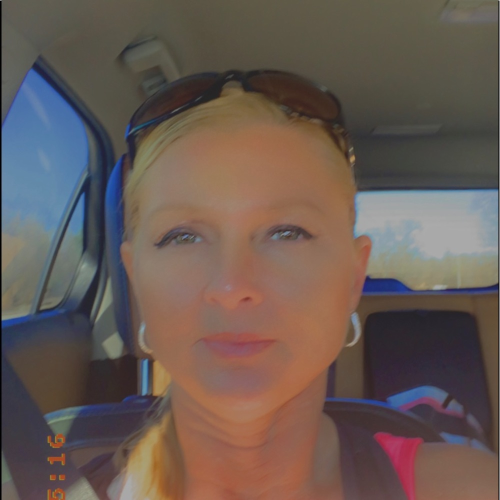 Meet your Posher, Jacqueline